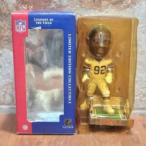 Forever Collectibles Bobblehead NFL Player Courtney Brown Cleveland Browns